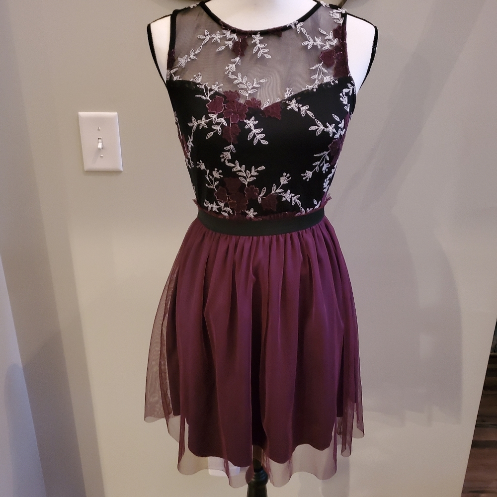 Junior dresses